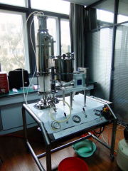 德國阿肯圖 引領實驗室級氣流粉碎技術的精密粉體工程